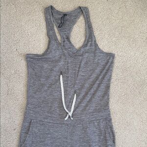 Vuori Heathered Gray Sleeveless Top